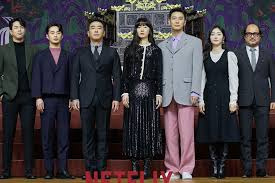 Queen (2020) episode 10 english sub has been released now at kdramacool. Kingdom Cast Hint That Young Queen Will Play Big Role In Season 2