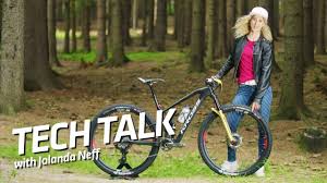Where your focus goes, energy flows. First Look At Shimano S New Xtr On Jolanda Neff S Brand New Mtb Uci Mtb 2018 Youtube