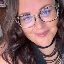 Dog groomers in town?