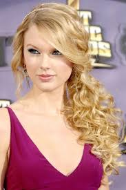 Taylor Swift New Hairstyle 2018 2019 Fameous Hair Style Taylor Swift Haircut Taylor Swift Hair Long Hair Styles