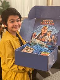 Adhisty zara in the queen of black magic. New Movie Finding Ohana Now Streaming On Netflix Queen Bee Latina