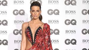 Kate beckinsale was born on 26 july 1973 in hounslow, middlesex, england, and has resided in london for most of her life. Kate Beckinsale Tries And Fails To Recreate Famous Serendipity Scene Abc 36 News