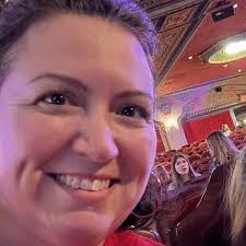 Mary Slate's Instagram, Twitter & Facebook