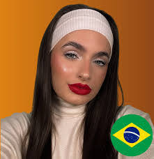 Erin Quick's Instagram, Twitter & Facebook