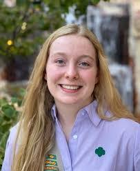 Dana Naylor's Instagram, Twitter & Facebook