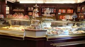 Kürbis und kuchen in neutorgasse 55, graz in der kategorie einkaufen & shoppen hat am donnerstag 8 stunden geöffnet und öffnet normalerweise um 08:30 und schließt um 16:30. Cafe Konig Graz Innere Stadt Restaurant Bewertungen Telefonnummer Fotos Tripadvisor