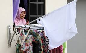 May 10, 2021 · malaysia first imposed a nationwide lockdown in march last year. Coronavirus As Covid 19 Lockdown Bites Malaysians Hoist White Flags In Plea For Help