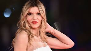 Il matrimonio è la cosa più importante, la vita di coppia. Rita Rusic Ex Moglie Di Cecchi Gori Chi E Vita Privata Divorzio Rita Rusic E Curiosita