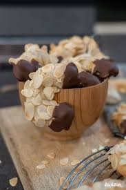 Mandelhornchen Mit 4 Zutaten Ohne Mehl Kochtrotz Kreative Rezepte Rezept Rezepte Kochtrotz Kekse Backen Rezept