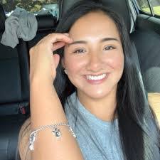 Esperanza Arguello's Instagram, Twitter & Facebook