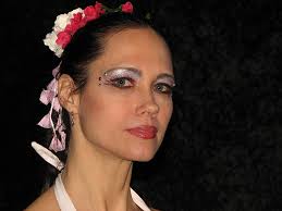 She grew up in Glen Head and joined the circus