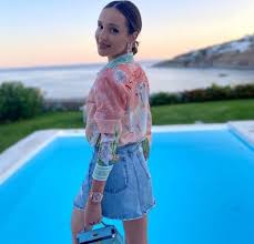 Jun 07, 2021 · agnieszka kaczorowska tłumaczy się z wpisu na instagramie. Ta Spodnica Bedzie Hitem Jesieni 2020 Ma Ja Agnieszka Kaczorowska I Marina Niemal Identyczne Znajdziesz W H M I Zara Od 39 Zl