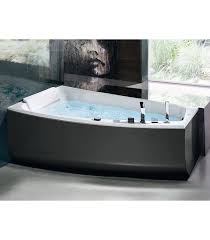 La petite baignoire d'angle balnéo, par exemple, va pouvoir s'intégrer dans un espace réduit, son emprise au sol étant minime. Baignoire Balneo Asymetrique Shiva Color 2 Places Luxe