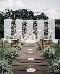 Konsep dekorasi pelaminan minimalis modern untuk outdoor. 70 Inspirasi Dekorasi Pelaminan Minimalis Modern Hingga Klasik Idewedding