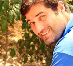 Thus, a grass carp, mirror carp, and salmon are kosher, whereas a shark, whose scales are microscopic, a sturgeon, whose scutes can not be easily removed without cutting them out of the body, and a swordfish, which loses all of its scales as an adult, are all not kosher. Common Halal And Non Halal Sea Foods International Shia News Agency