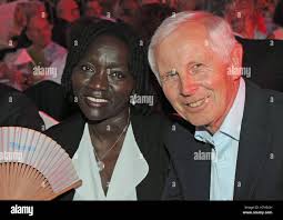 Cleven hi-res stock photography and images