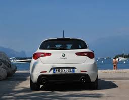Image result for Bianco Divino 2010 Giulietta