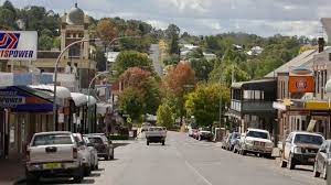 It is the administrative centre for the northern tablelands region. How A Regional Australian City Became An Unlikely Home For Hundreds Of Yazidi Refugees