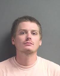 Name: DWYER SHELDON KEMAR M B Age: 39 Booking Date: 11/13/2025 Charges:  TOUCH OR STRIKE/TAMPERING WITH A WITNESS Bond: $NO BOND 📷 SOURCE: VOLUSIA  COUNTY CORRECTIONS Notice: “This content is released in