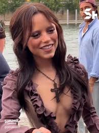 Discover Life in Orlando with Jenna