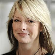 Holly Schade's Instagram, Twitter & Facebook