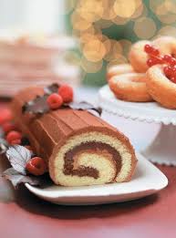 Buche De Noel Au Chocolat Ricardo Recipe Chocolate Yule Log Recipe Chocolate Yule Log Yule Log Recipe