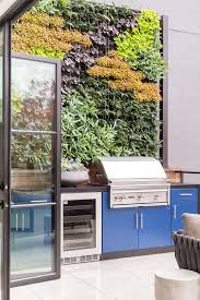 Whether you're sprucing up your flowerbeds or bringing the outdoors inside, you'll find the perfect choice right here at homebase. 15 Outdoor Kitchen Design Ideas And Pictures Al Fresco Kitchen Styles