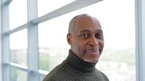 Past SNL performers, staff issue statement supporting Al Franken