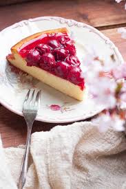 Back ofen auf 180° c vorheizen. Quarkkuchen Ohne Boden Mit Kirschen