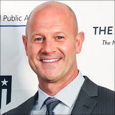 Chris Bean's Instagram, Twitter & Facebook