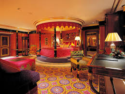 Marvellous Picture Of Bedroom Pictures Also Luxurious Bedrooms And Amazing Bedroom Desig Luxurious Bedrooms Master Bedroom Decor Romantic Luxury Bedroom Design