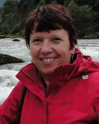 Amanda Ashby returns with The Widows' Detective Club