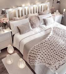 Pin By Nurul Shafiqa On Bedroom Ideas Small Bedroom Decor Bedroom Design Bedroom Decor
