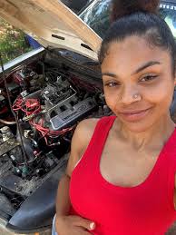 Rescued mustang gaining weight and shine back