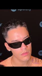 Colaboración con El Manilla en el Reggaetón