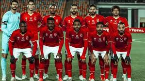 واستطاع انبي أن يهدد مرمى الأهلي من جديد في الدقيقة 70 بعد كرات متتالية وصلت لعمق منطقة الجزاء لكن سعد سمير أبعدها إلى صلاح ريكو خارج منطقة الجزاء الذي سدد كرة أتت بجوار القائم. ØµØ¯Ù‰ Ø§Ù„Ø¨Ù„Ø¯ ÙØ±ÙŠÙ‚ Ø¥Ù†Ø¨ÙŠ