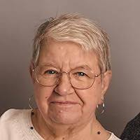 Cryptid Country (Cryptid Zoo, #2) by Gerry Griffiths