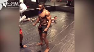 Super shredded fighter nathan mozango muscle madness - BEST XXX TUBE