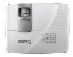 Due to the clarity, it's still comfortable to watch that close. Benq Ht1085st Dlp 3d Projector Review Hometheaterhifi Com