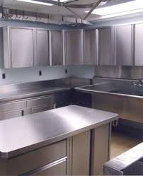 Stainless Steel Cabinets Give A Neat Restaurant Kitchen Feel Cuisine