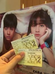 Dua garis biru full movie Moviemie Enthusiast Review Dua Garis Biru Tugas Orang Tua Adalah Seumur Hidup
