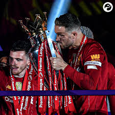 Jordan henderson started the decade being questioned by sections of liverpool's support, but he ends it on top of the world for club and country. Squawka News Twitterissa Official Liverpool Captain Jordan Henderson Has Been Voted Theofficialfwa Footballer Of The Year