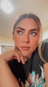 Yolanda Paucar's Instagram, Twitter & Facebook