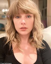 Taylor swift has spent her last two albums writing love songs about her boyfriend of more than three years swift's lead single cardigan pays homage to a cornerstone new york romance in her life. Taylor Swift Fans Learn She Was Creating Cardigan On Day She Posted She Had Not A Lot Going On Daily Mail Online