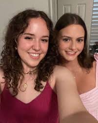 Hi! My name is Elle Meadows and I am from Southlake, Texas. I'm 100%  committed to UT and I will be majoring in speech-language pathology! I am  also planning to rush in