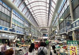 Hyundai is reportedly jumping into the hybrid fray, but only for their home korean market. A Large Traditional Korean Market In The Center Of Pyeongtaek Tongbok Market Pief Foreign Reporter Pyeongtaek Insight