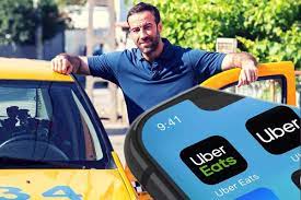 În funcţie de oraş, de numărul de curse, de distanţa parcursă şi de eventualele bacşişuri care se lasă, câştigurile pot varia. Ce Salariu Are Un Taximetrist È™i Cat CaÈ™tigÄƒ Un È™ofer Pe Uber Ce Este Mai Bine SÄƒ Fii IatÄƒ Analiza NoastrÄƒ