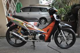 Foto modifikasi motor karisma terkeren dan terbaru modifikasi trail. Modifikasi Knalpot Honda Karisma A Photo On Flickriver