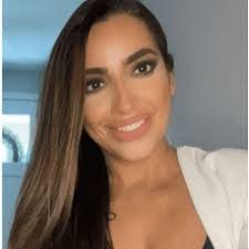 Roxanne Romero's Instagram, Twitter & Facebook