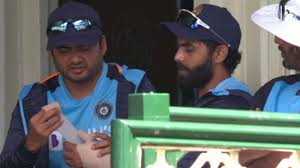 Find ravindra jadeja latest news, videos & pictures on ravindra jadeja and see latest updates, news, information from ndtv.com. Fans Salute Ravindra Jadeja Call Him Superhuman As He Sits Padded Up Despite Dislocated Thumb